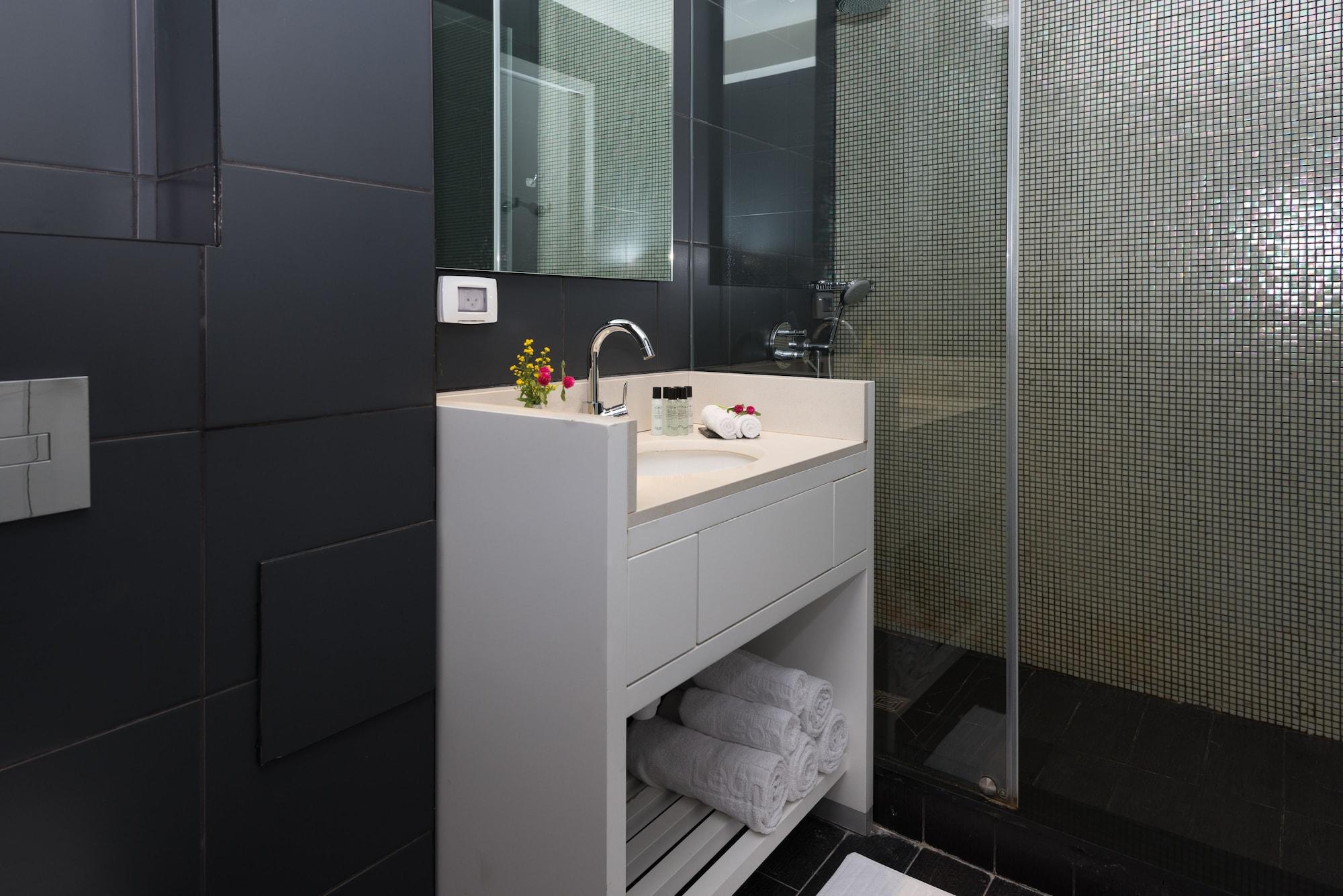 Leonardo Boutique Rehovot Hotel Luaran gambar
