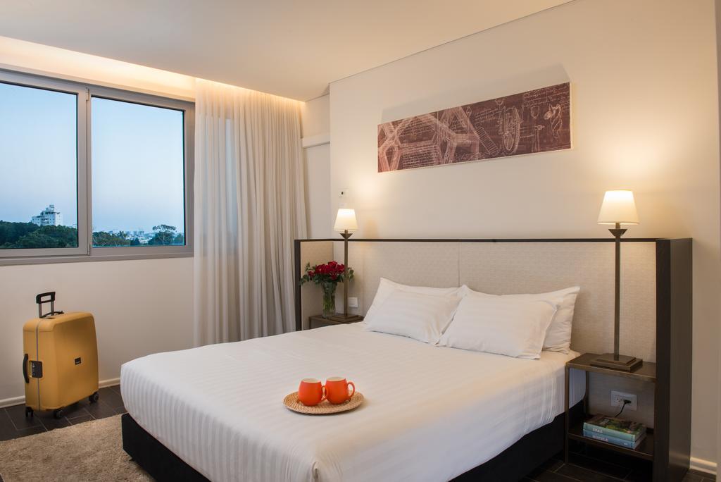 Leonardo Boutique Rehovot Hotel Luaran gambar